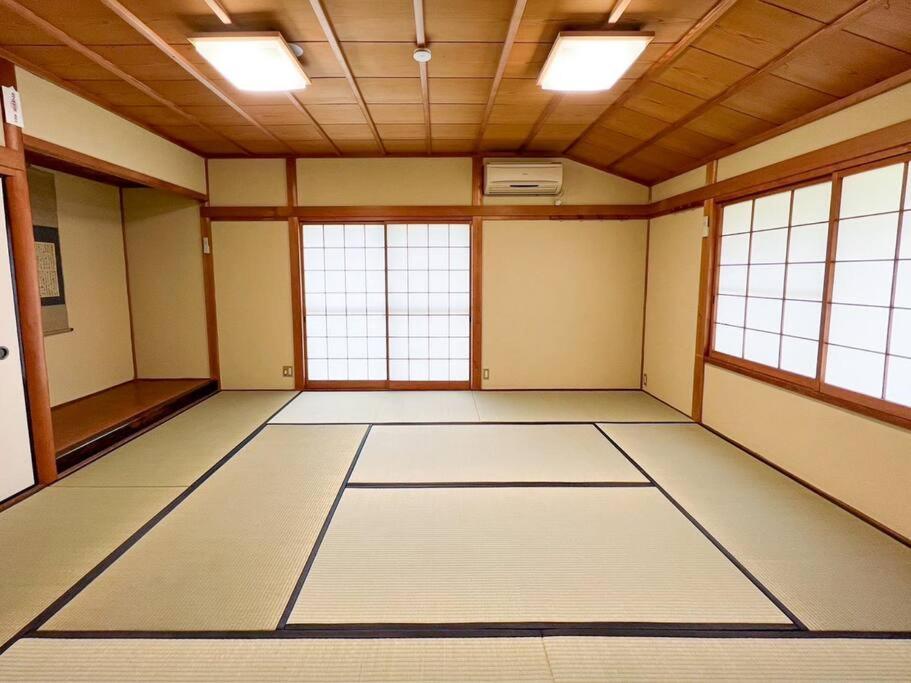 ひねもす101:宇野駅から車で5分 直島へ 最大8名様 古民家 Apartment Tamana Exterior foto
