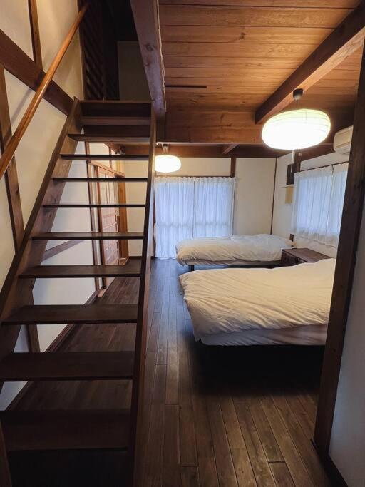 ひねもす101:宇野駅から車で5分 直島へ 最大8名様 古民家 Apartment Tamana Exterior foto