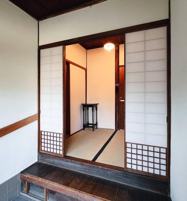ひねもす101:宇野駅から車で5分 直島へ 最大8名様 古民家 Apartment Tamana Exterior foto