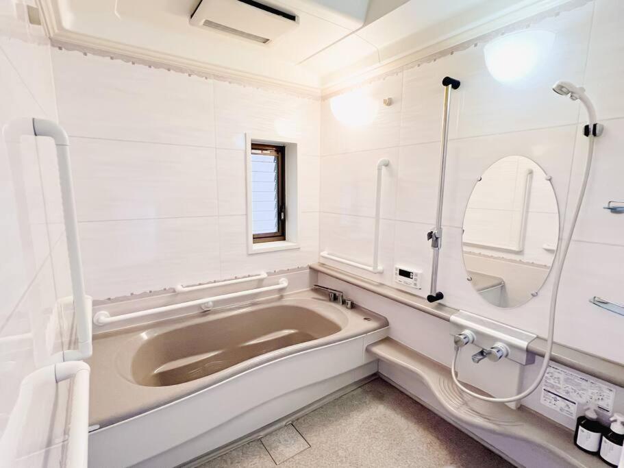 ひねもす101:宇野駅から車で5分 直島へ 最大8名様 古民家 Apartment Tamana Exterior foto