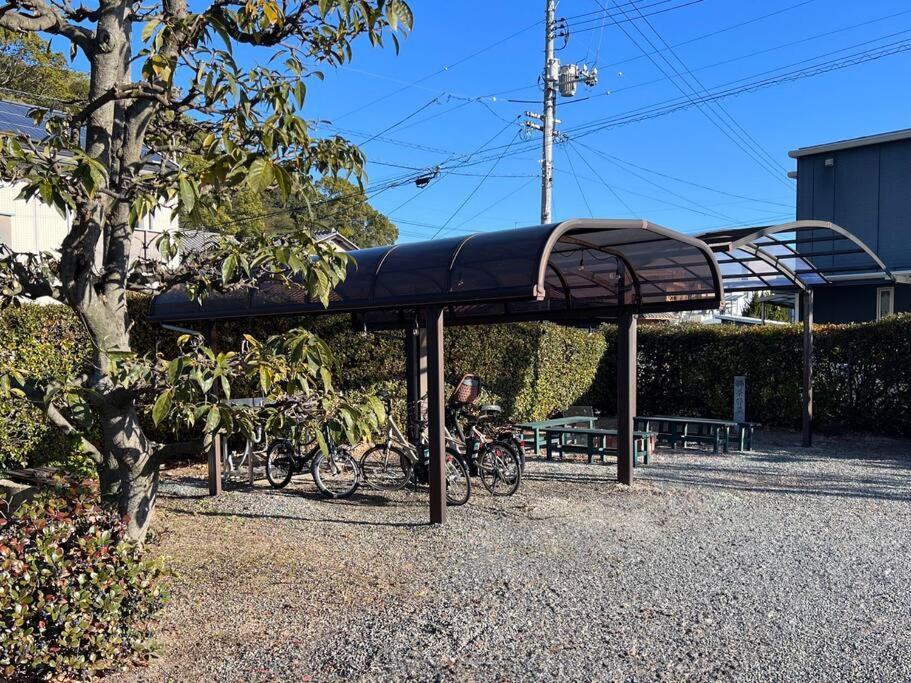 ひねもす101:宇野駅から車で5分 直島へ 最大8名様 古民家 Apartment Tamana Exterior foto